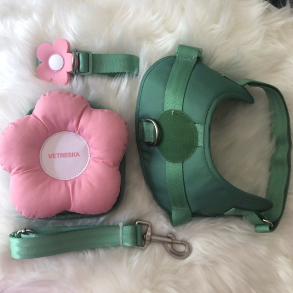 Vetreska Flora Pet Harness & Backpack 3 In 1 Set - Picture 2 of 9